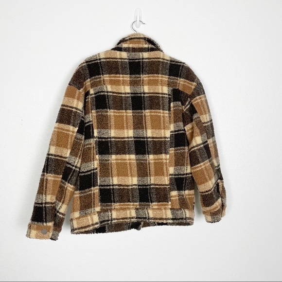 Apparis Kris Teddy Sherpa Plaid Shacket Jacket Brown Tan Revolve Winter Casual - Picture 5 of 7